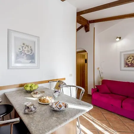 Apartament Le Mimose 2 Bedroom 6 Pax Imperia